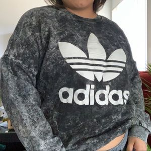 Adidas crewneck